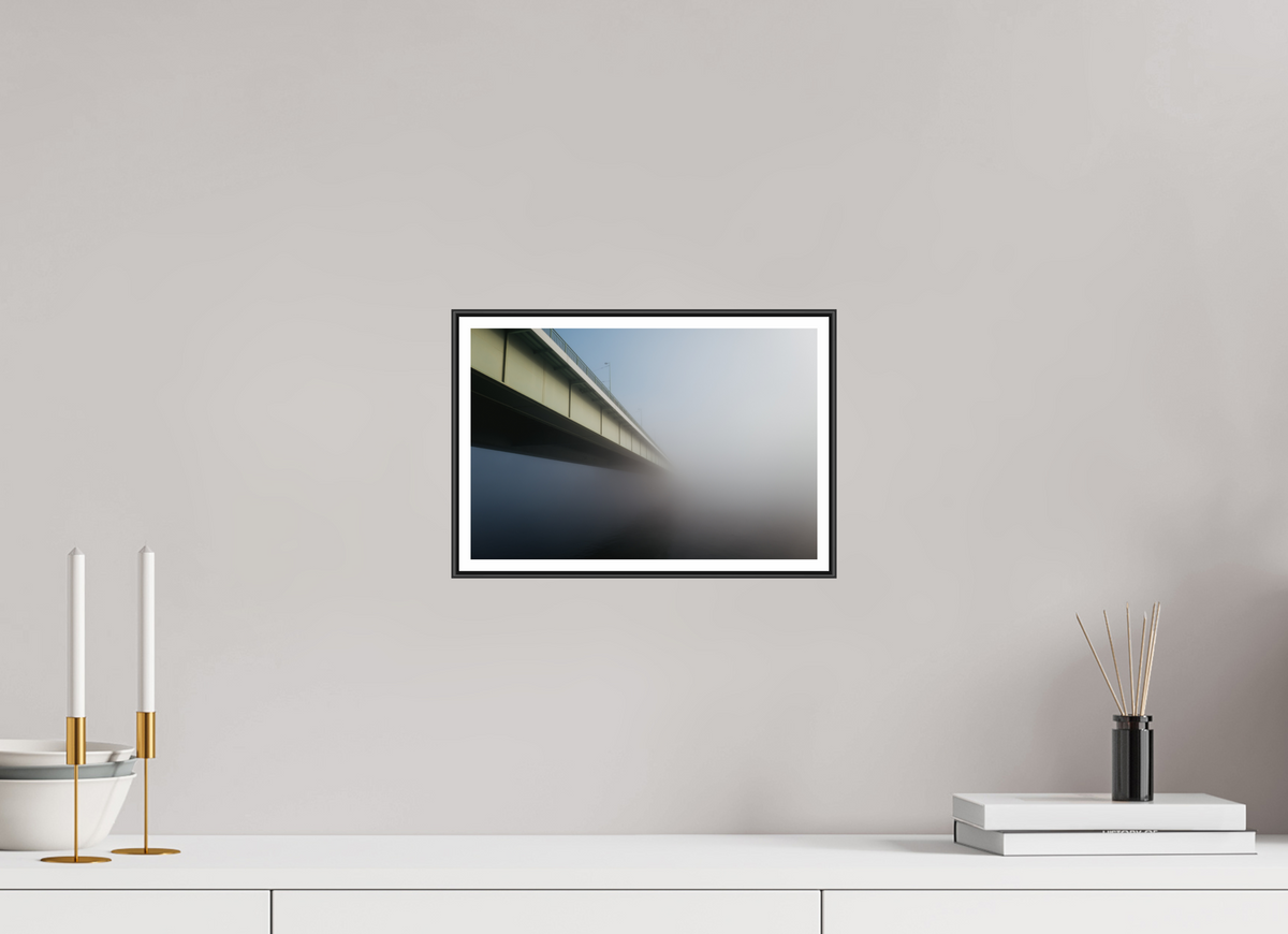 30 x 20 cm, Fine Art Print auf Alu-Dibond in 25mm Artbox Schwarz Bridge to nowhere